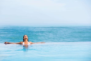 4 outdoor pools, cabanas (surcharge), pool umbrellas