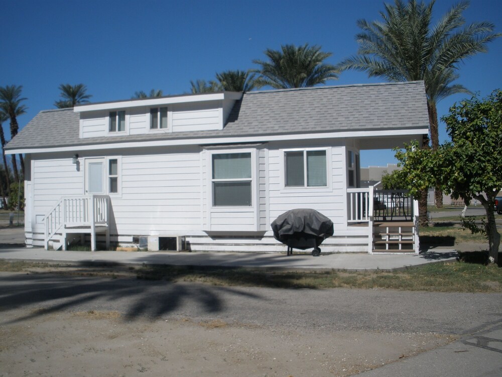 Palm Springs RV Resort in Palm Desert Best Rates & Deals on Orbitz