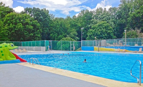 Best Cabins In Winston Salem For 2020 Find Cheap 61 Cabins