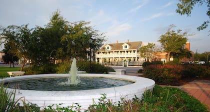 The Hotel Magnolia
