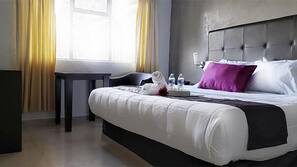 Desk, blackout curtains, rollaway beds, free WiFi