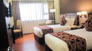 Minibar, in-room safe, desk, free cots/infant beds