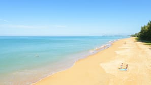 Beach nearby, beach towels, beach yoga, beach volleyball