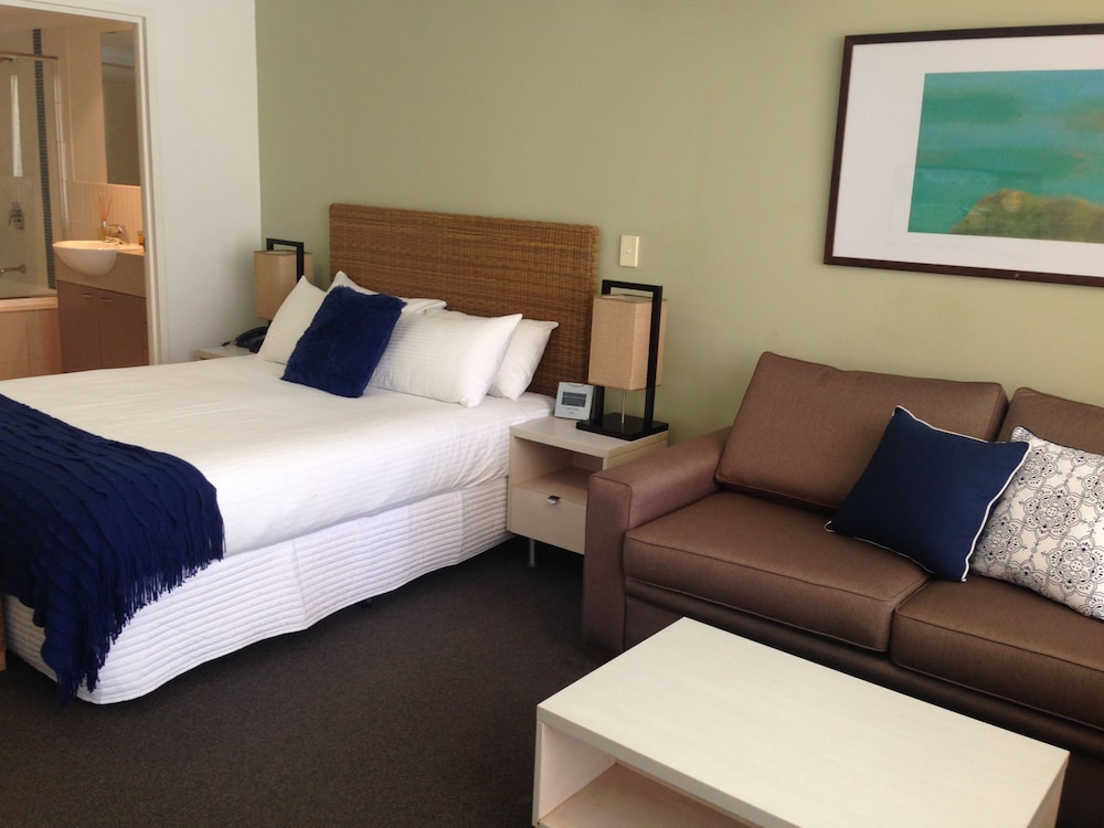 Ettalong Beach Premium Apartments
