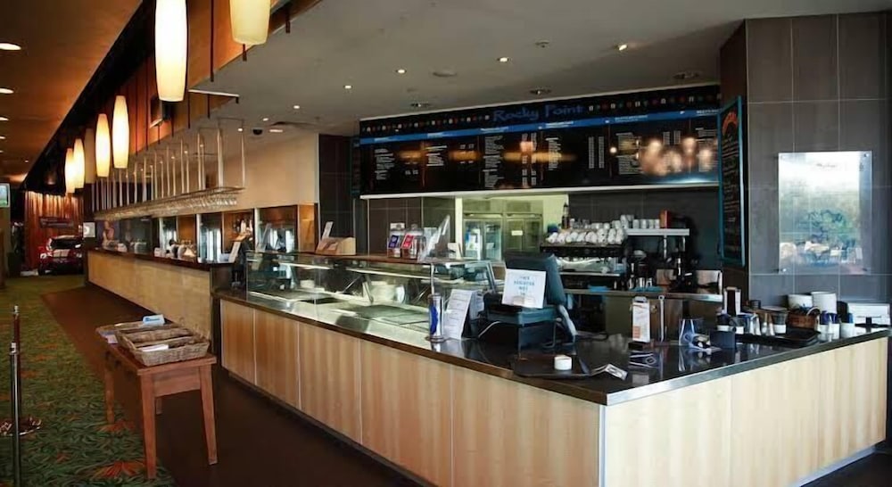 Ettalong Beach Premium Apartments
