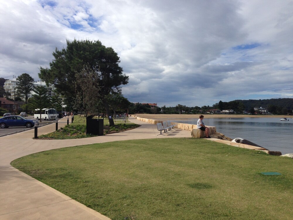 Ettalong Beach Premium Apartments