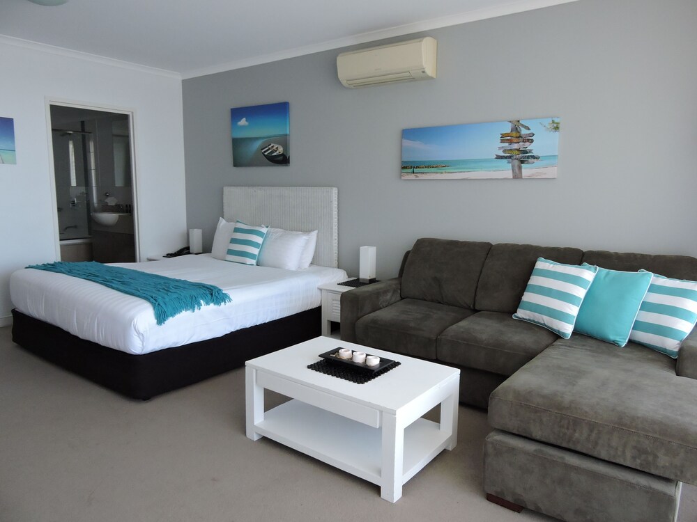 Ettalong Beach Premium Apartments
