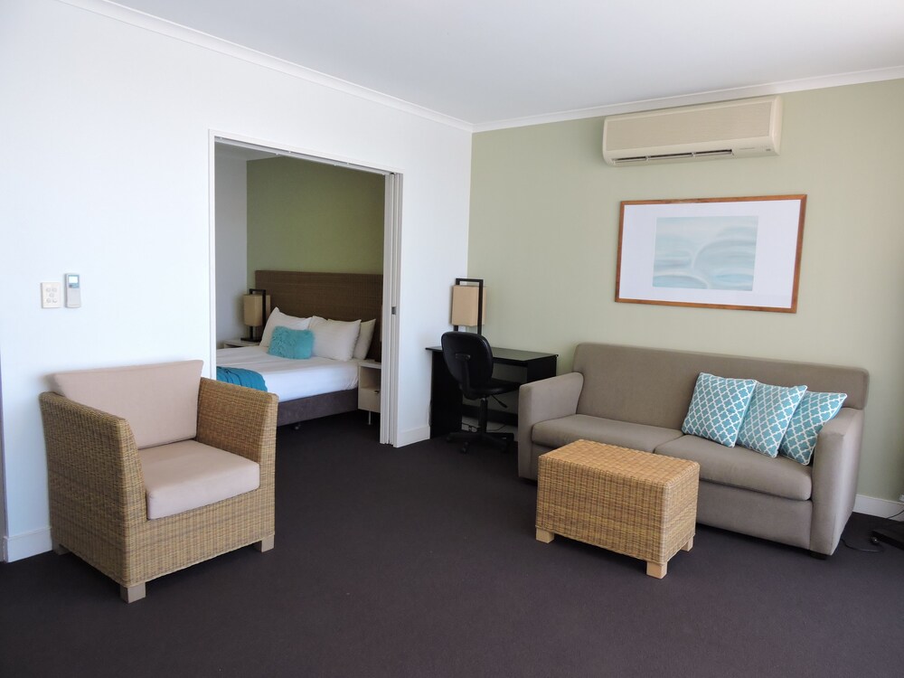 Ettalong Beach Premium Apartments