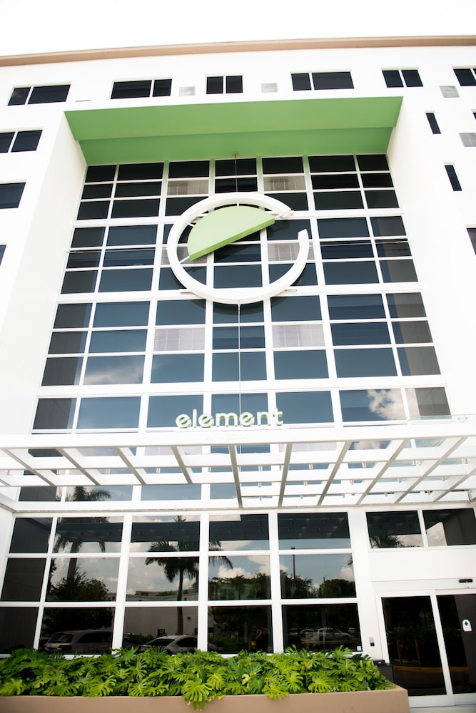 Element Miami Doral