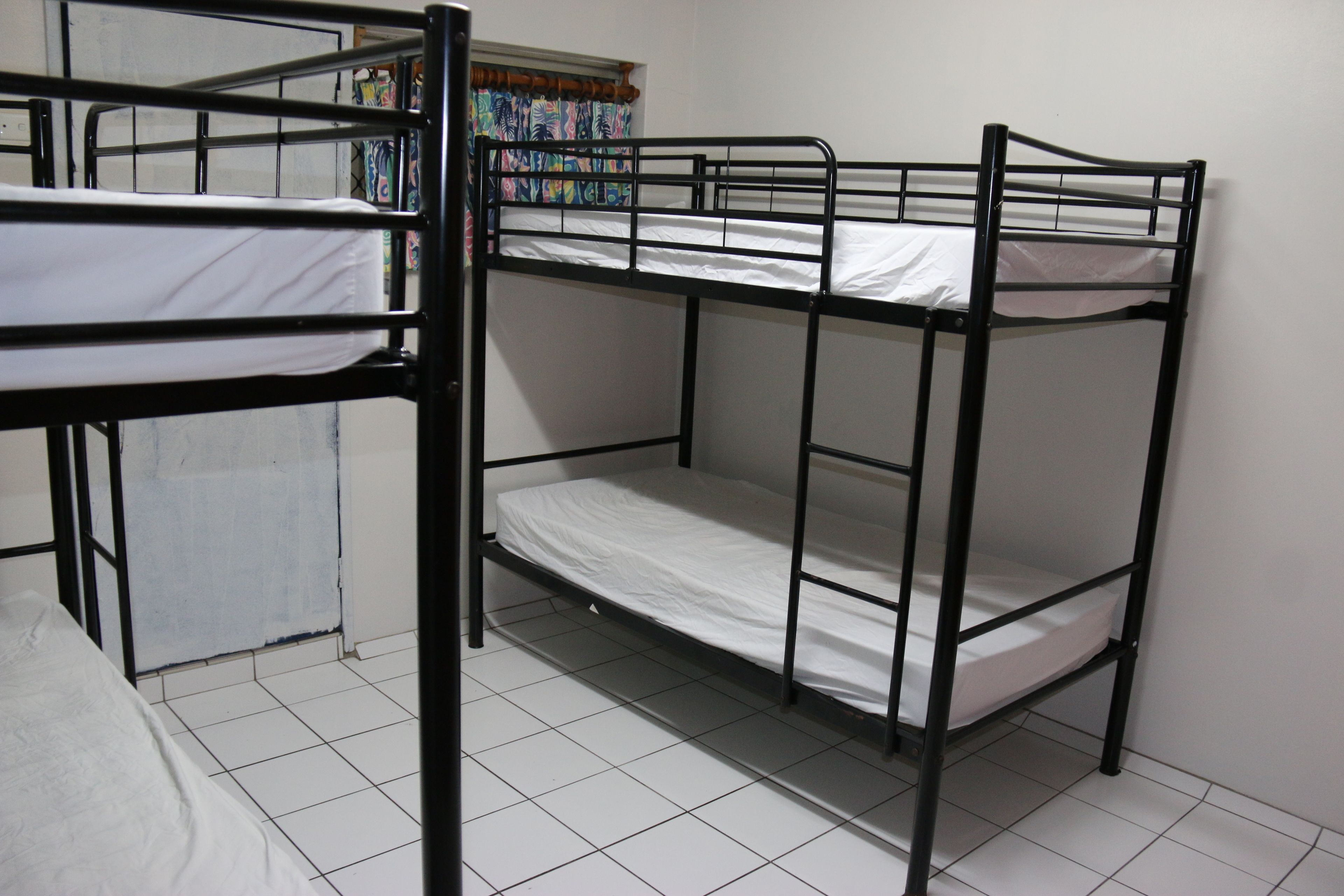 Waterfront Backpackers - Hostel