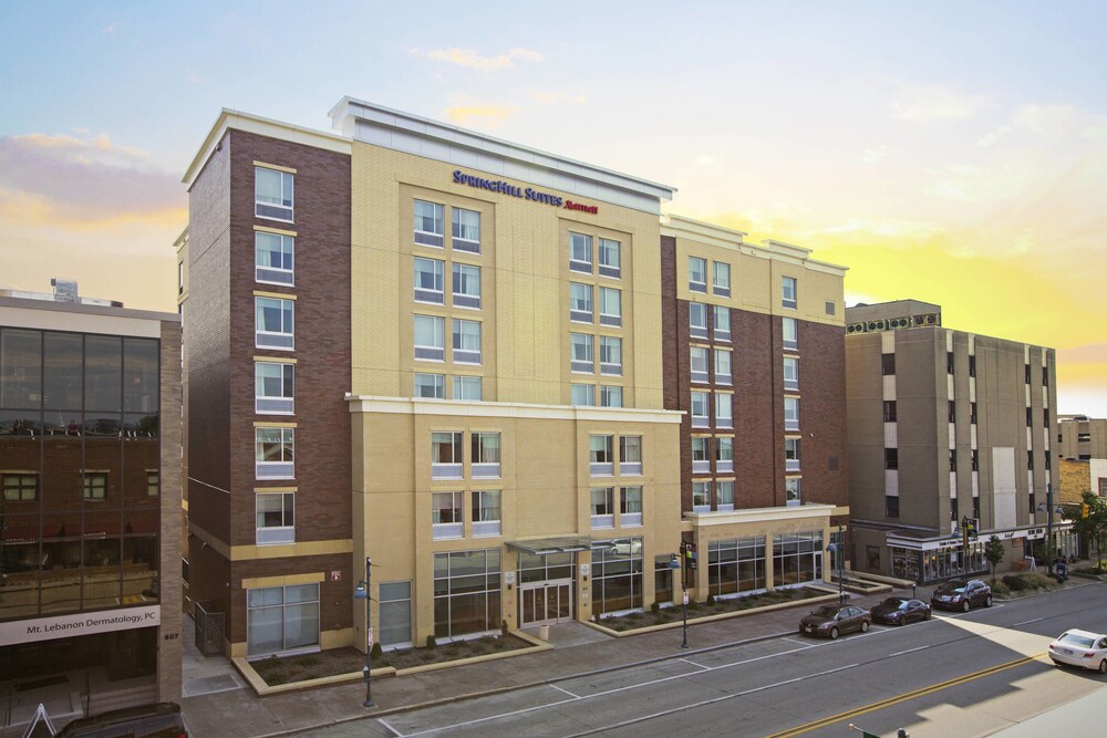 Springhill Suites by Marriott Pittsburgh Mt. Lebanon in Pittsburgh, PA