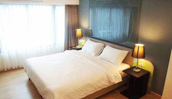 Grand Tower Inn Sathorn Bangkok 22 Room Prices Deals Reviews Expedia Com Grand Tower Inn Sathorn Bangkok 22 Room Prices Deals Reviews Expedia Com