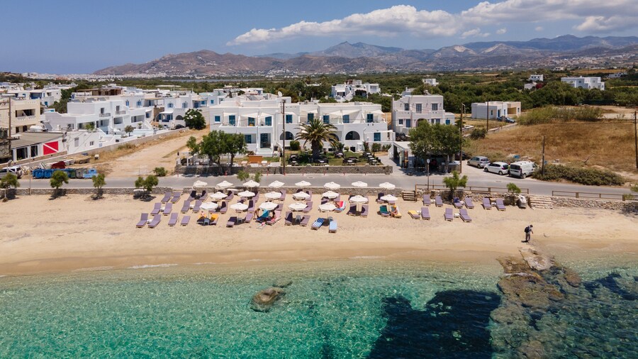 Liana Beach Hotel & Spa