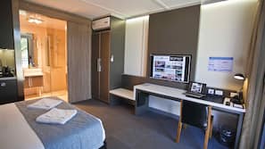 Premium bedding, in-room safe, desk, iron/ironing board