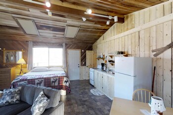 Foothills Lodge And Cabins Deals Reviews Alamosa Usa Wotif