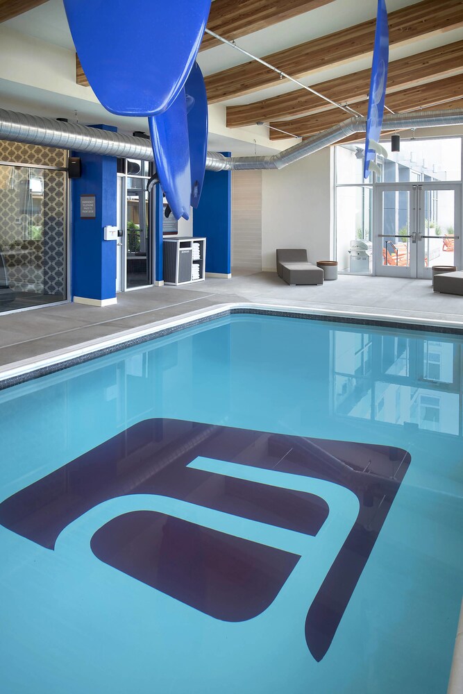 Indoor pool, Aloft Buffalo Airport