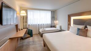Ropa de cama de alta calidad y colchones con acolchado adicional