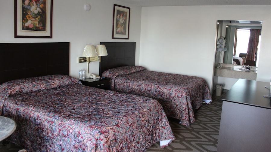 Tourway Inn