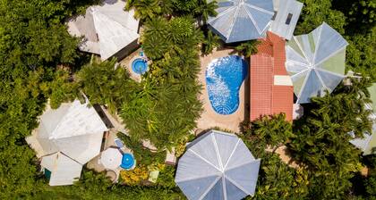 Hotel Tamarindo Village