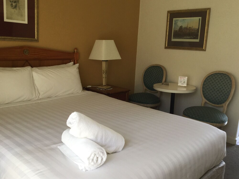 Aberdeen Motor Inn