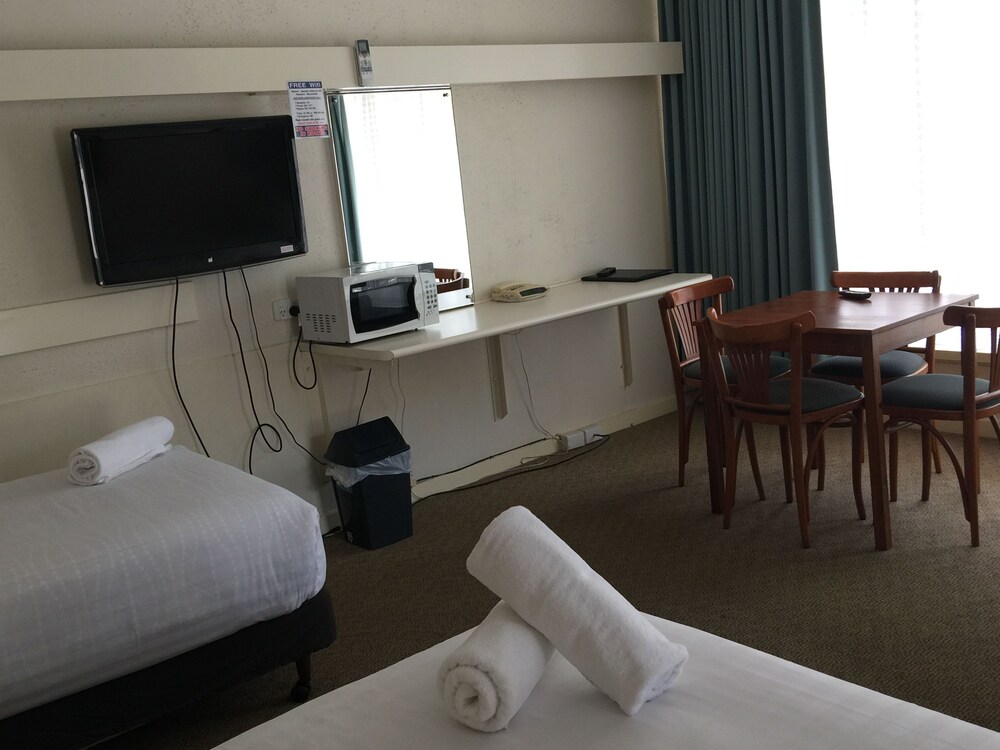 Aberdeen Motor Inn