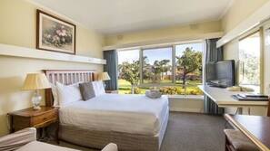 Cribs/infant beds, rollaway beds, free WiFi, bed sheets