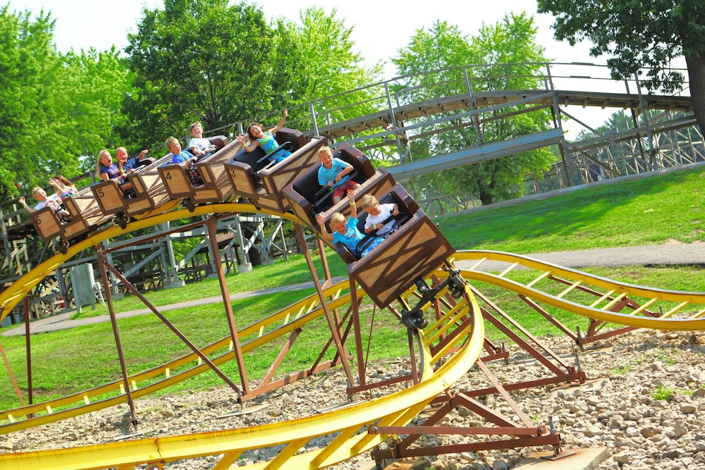 Prices for mt olympus in the wisconsin dells For a more rustic outing to the Wisconsin Dells, the Camp Resort at Mt. Olympus offers tent sites with tents already set up, whimsical tree houses with a queen bed and a bunk, and cabins with a .