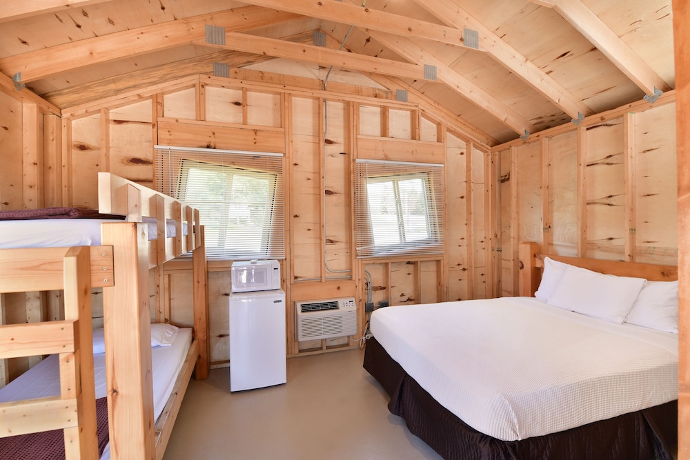 Room Deals for Mt. Olympus Water & Theme Park Resort, Wisconsin Dells