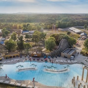 The Best Hotels With An Outdoor Pool In Wisconsin Dells Wi From 65 In 2021 Expedia