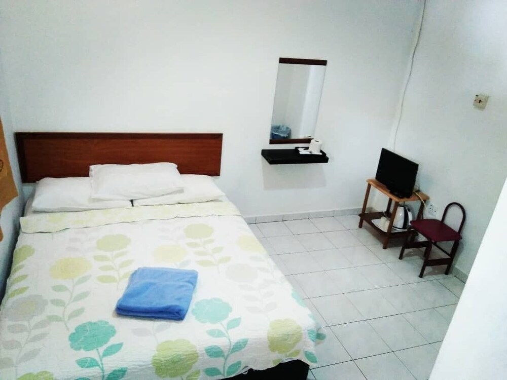 Vikri Beach Resort Pangkor R M 1 0 4 Rm 92 Updated 2020 Hotel Reviews Price Comparison And 82 Photos Pulau Pangkor Tripadvisor