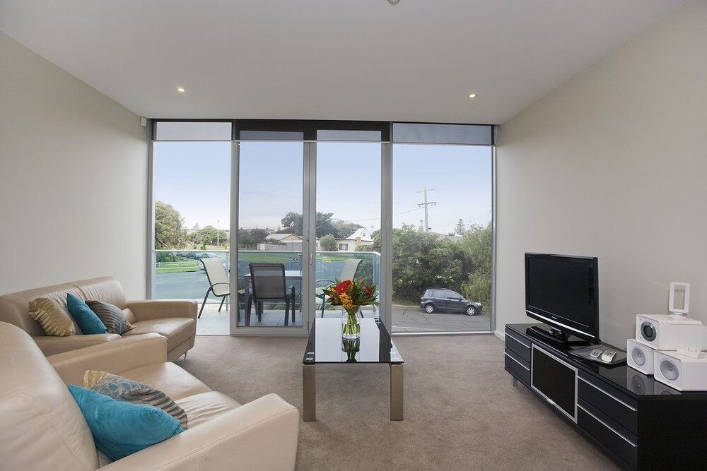 Living room, Bell Street Apartments Torquay