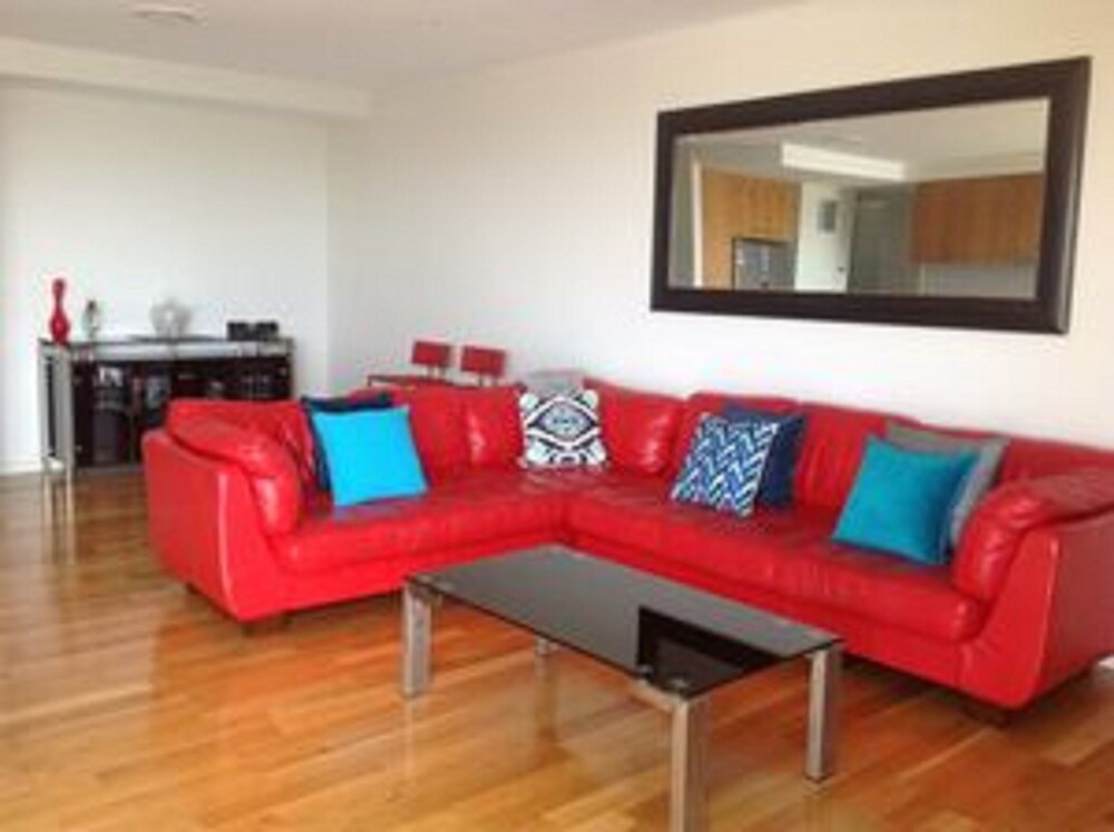 Living area, Bell Street Apartments Torquay