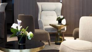 Minibar, in-room safe, desk, iron/ironing board