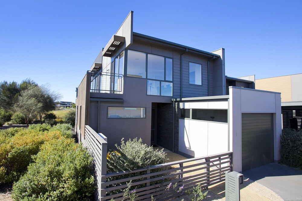 Beach & Golf Stays Torquay