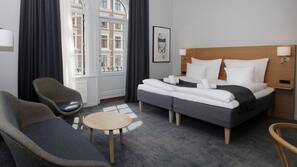 In-room safe, desk, iron/ironing board, free WiFi