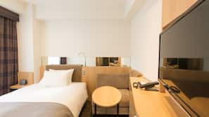 Down duvets, iron/ironing board, free WiFi