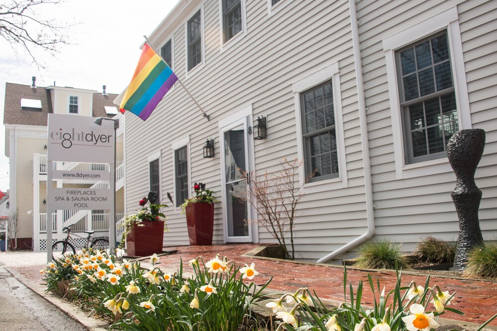 Gay lodging provincetown