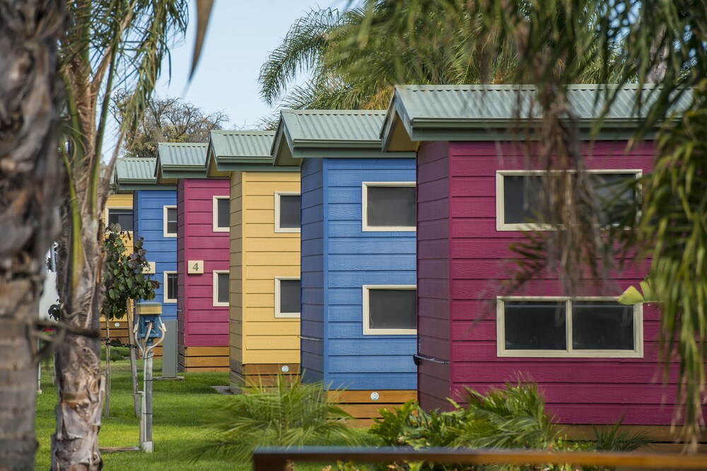 Room, Big4 West Beach Parks