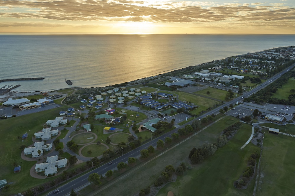 Aerial view, Big4 West Beach Parks