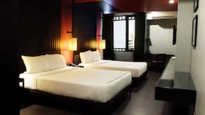 In-room safe, desk, iron/ironing board, free WiFi
