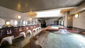 Indoor spa bath