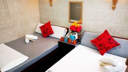 Dhillon Hotel - Hostel Dhillon Hotel - Hostel
