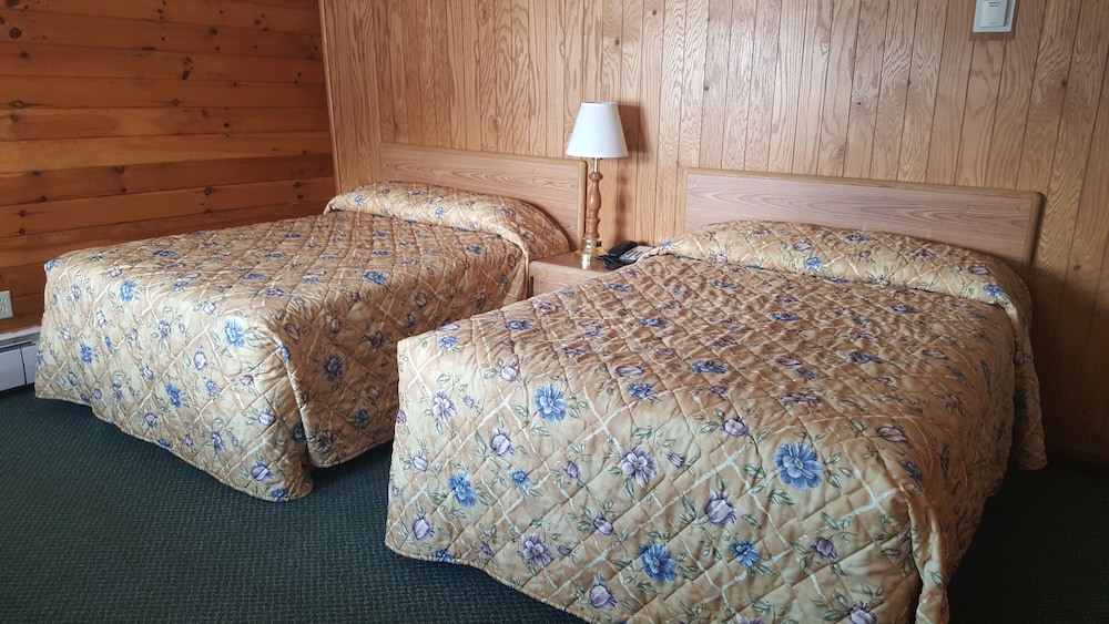 Clark's Beach Motel in Old Best Rates & Deals on Orbitz