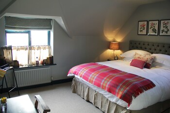 Bel & The Dragon Odiham, Hook: Room Prices & Reviews | Travelocity