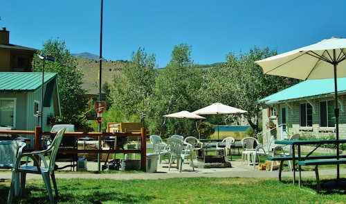 Best Cabins In June Lake For 2020 Find Cheap 85 Cabins Rentals