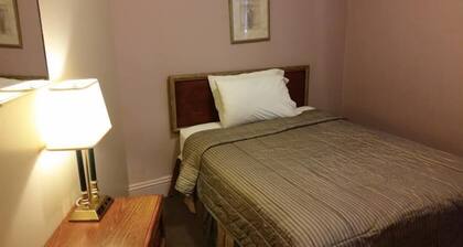 A Voyageur's Guest House