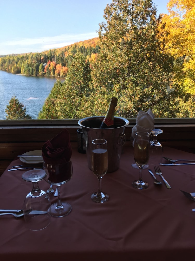 Domaine Manoir des Pins in SainteLuciedesLaurentides Best Rates & Deals on Orbitz