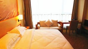 In-room safe, free WiFi