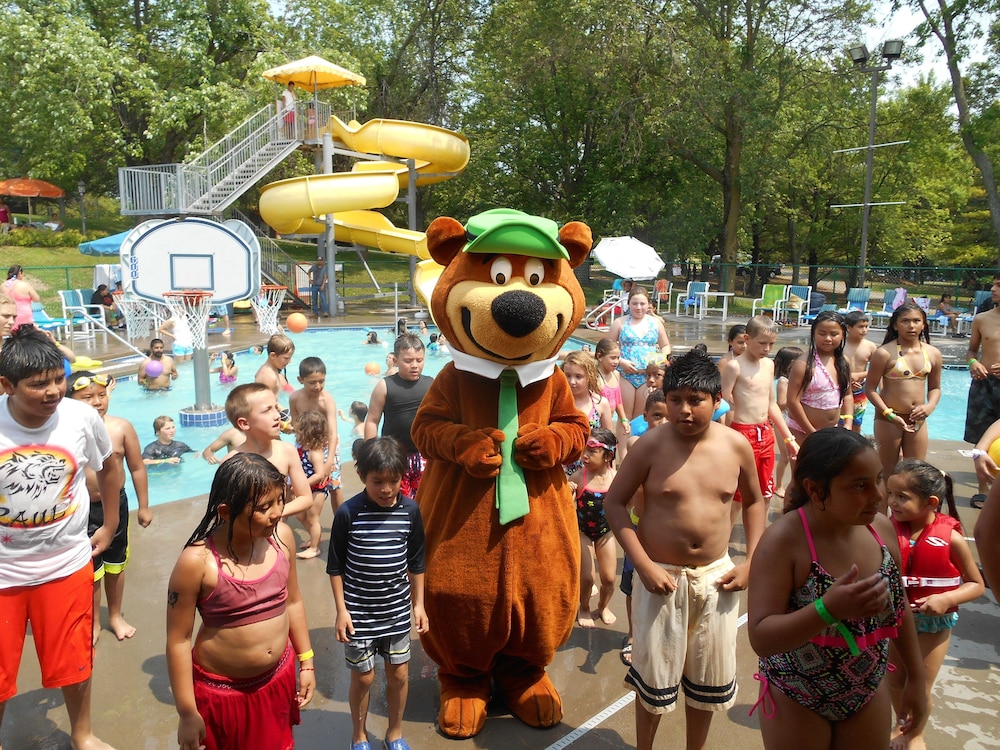 Yogi Bear's Jellystone Park CampResort Wisconsin Dells in Wisconsin