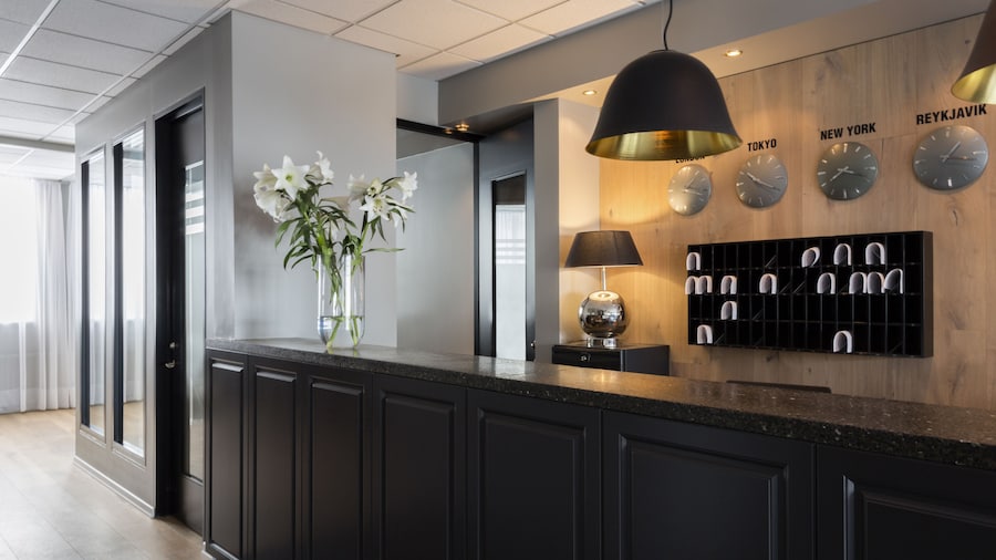 22 Hill Hotel